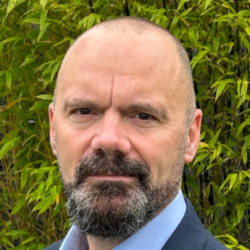 Dr. Martin Thorp